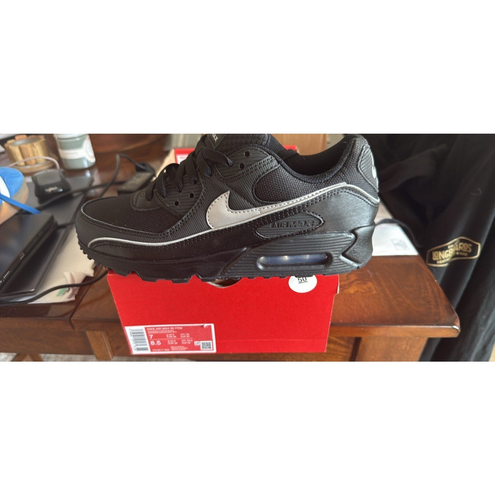 Nike Air Max 90 PRM Triple Black Women’s 8.5 / Men’s 7 NEW (Damaged Box)
