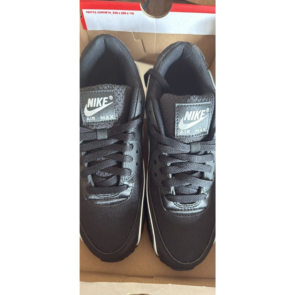 Nike Air Max 90 PRM Triple Black Women’s 8.5 / Men’s 7 NEW (Damaged Box)