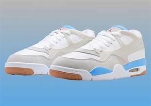 NIKE AIR JORDAN 4 RM WHITE UNIVERSITY BLUE GUM SOLE