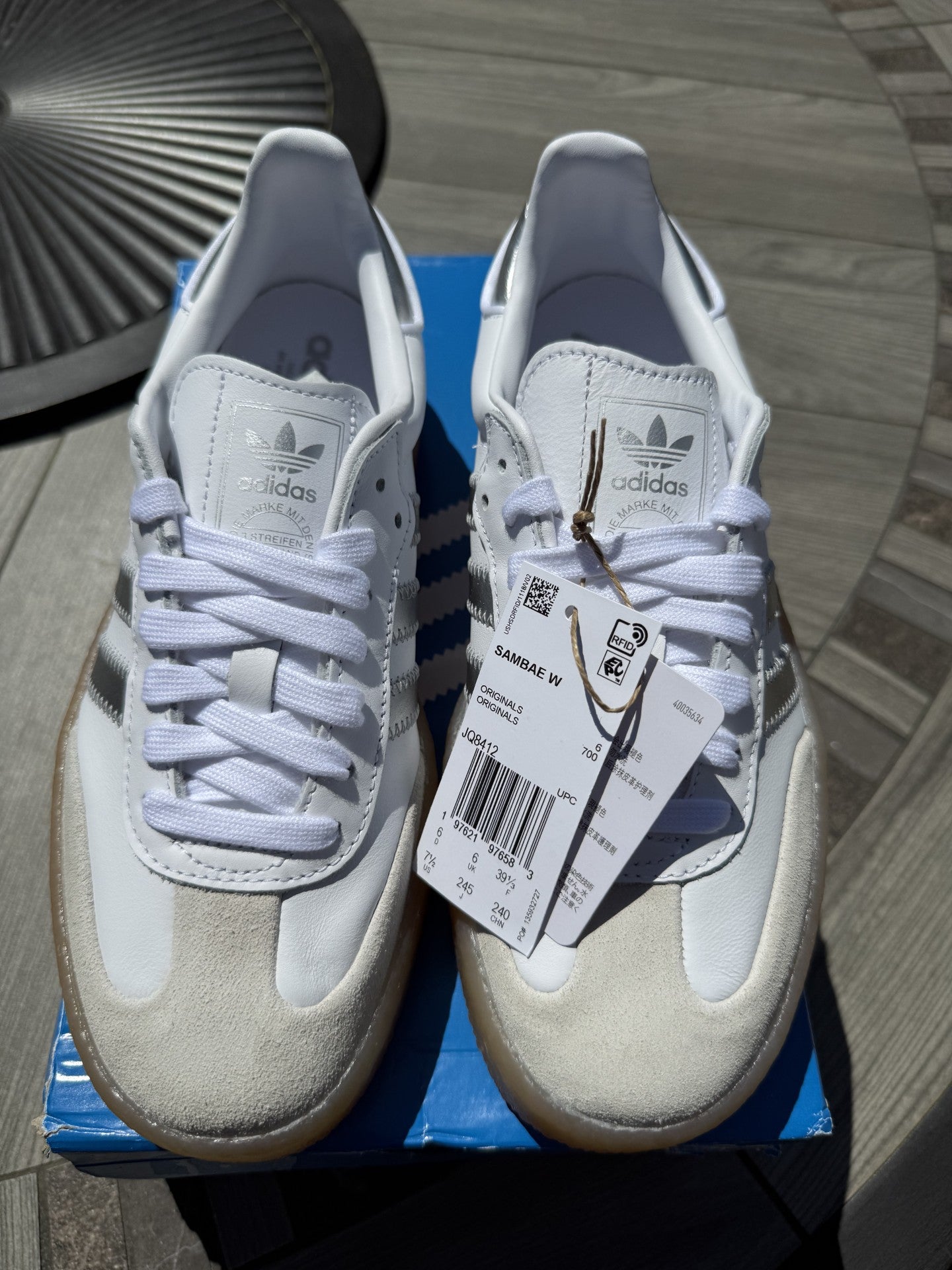 adidas Sambae W White Metallic Silver Women’s Size 8 🔥 Platform Gum Sole Sneaker