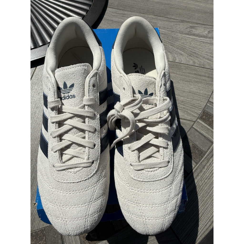 adidas Taekwondo Lace W Alumina/Collegiate Navy Gum Suede Sneaker JQ3517